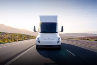 Tesla’s first Semi trucks will be delivered to Pepsi in December