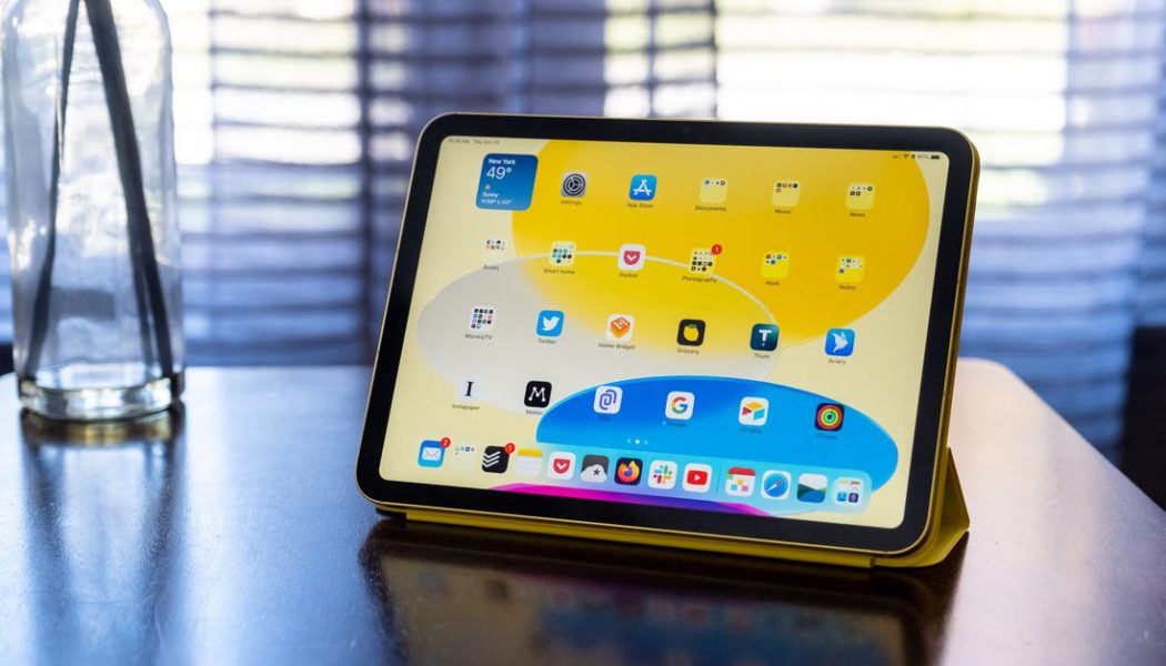 There are too many iPads, iPhones, and Apple Watches