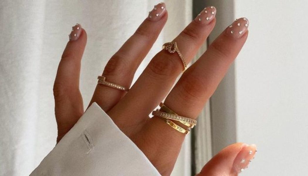 51 Party Nail Designs Fashion Girls Are Obsessing Over