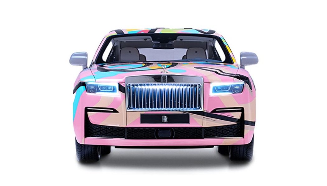 AllRightsReserved and Javier Calleja Shape Rolls-Royce’s Ghost With A Colorful Paint Job