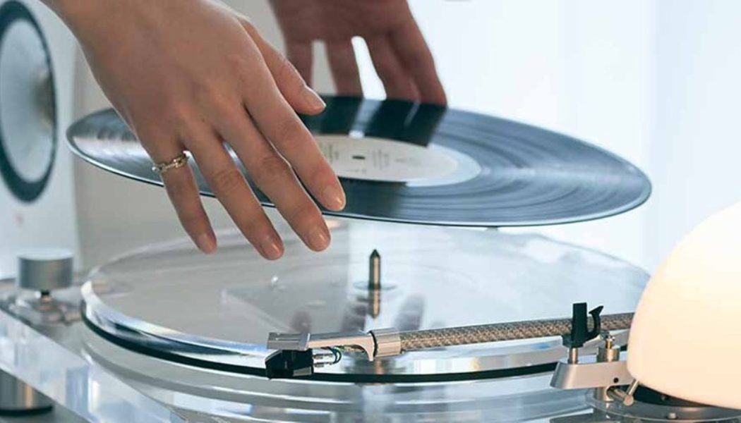 Audio-Technica Debuts Limited-Edition Clear Acrylic Record Player