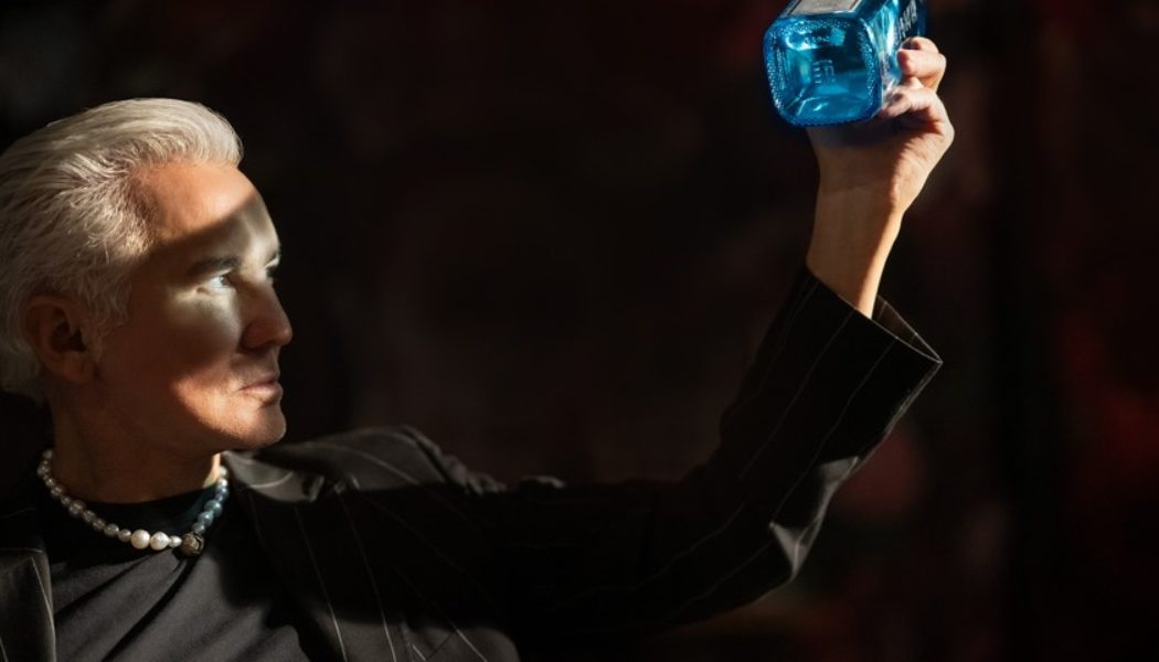 BOMBAY SAPPHIRE® and Baz Luhrmann Want to Bring Out the Inner Creativity In Us All