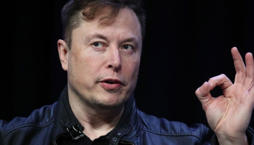 Elon Musk Says New Twitter User Signups Are at “All Time High”