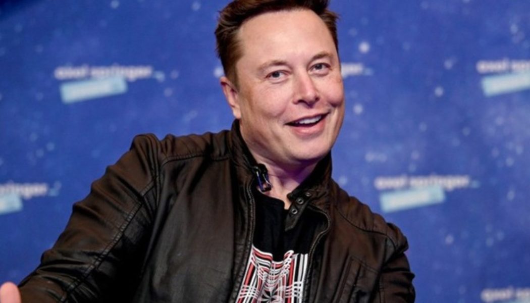 Elon Musk Will Reportedly Charge Twitter Users $20 USD per Month for Verification