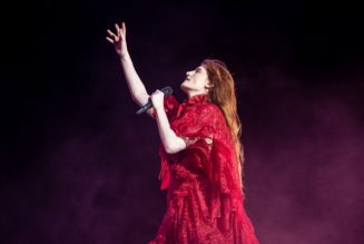 Florence + The Machine Postpones Tour After Singer Breaks Foot: ‘My Heart Is Aching’