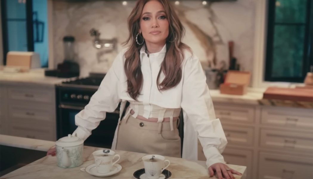 Jennifer Lopez Reveals She Wants to Make a ‘Gigli’ Sequel in ‘73 Questions’: Watch