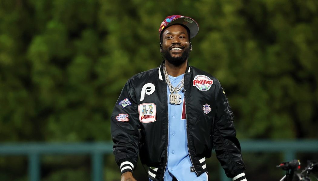 Meek Mill Performs “Dreams and Nightmares” at Phillies World Series Game: Watch