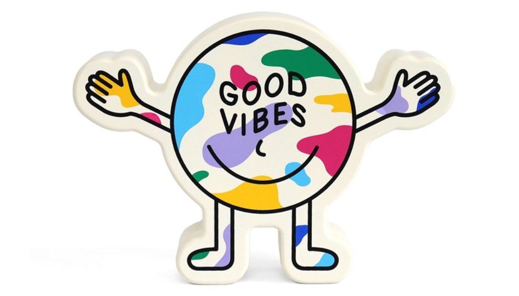 Pieter Ciezer’s New Wood Sculpture Brings the ‘Good Vibes’