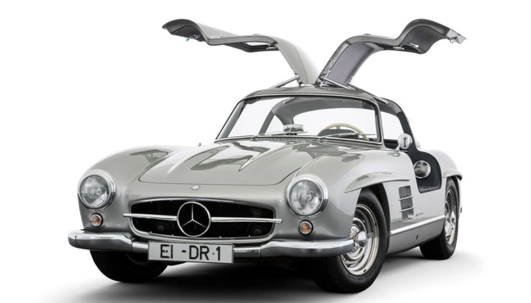 The 1955 Mercedes-Benz 300 SL Gullwing That Inspired Andy Warhol’s ‘Cars’ Series Is Up for Auction