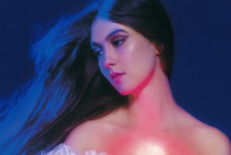 Weyes Blood: And in the Darkness, Hearts Aglow 