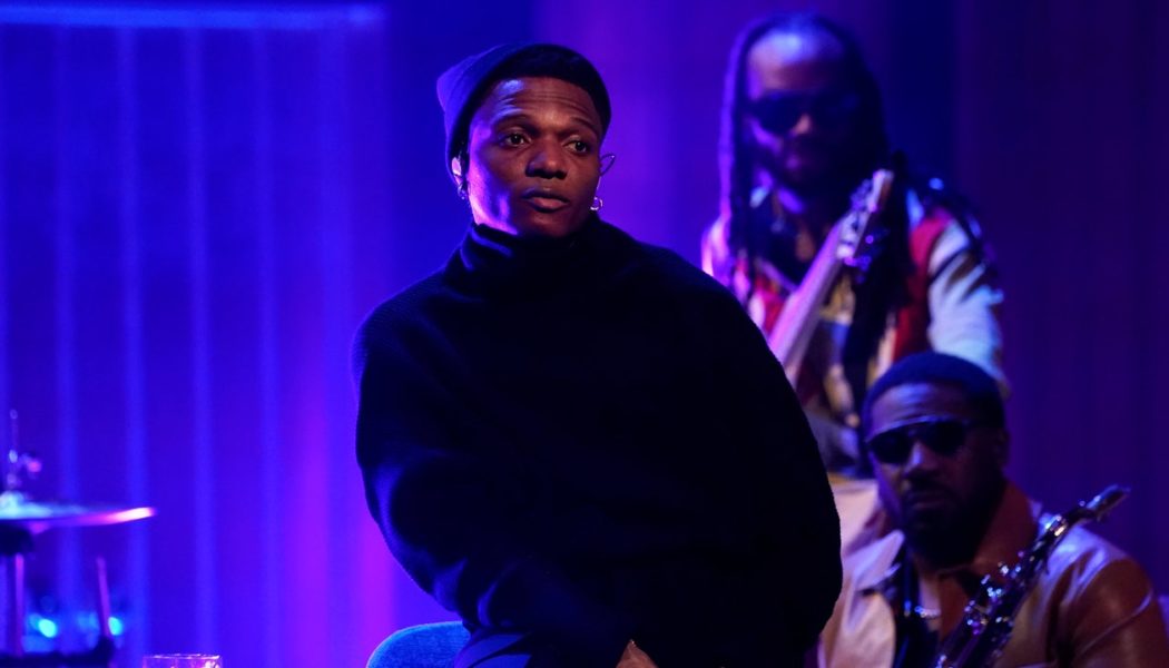 Wizkid Performs “Money & Love” on Fallon: Watch