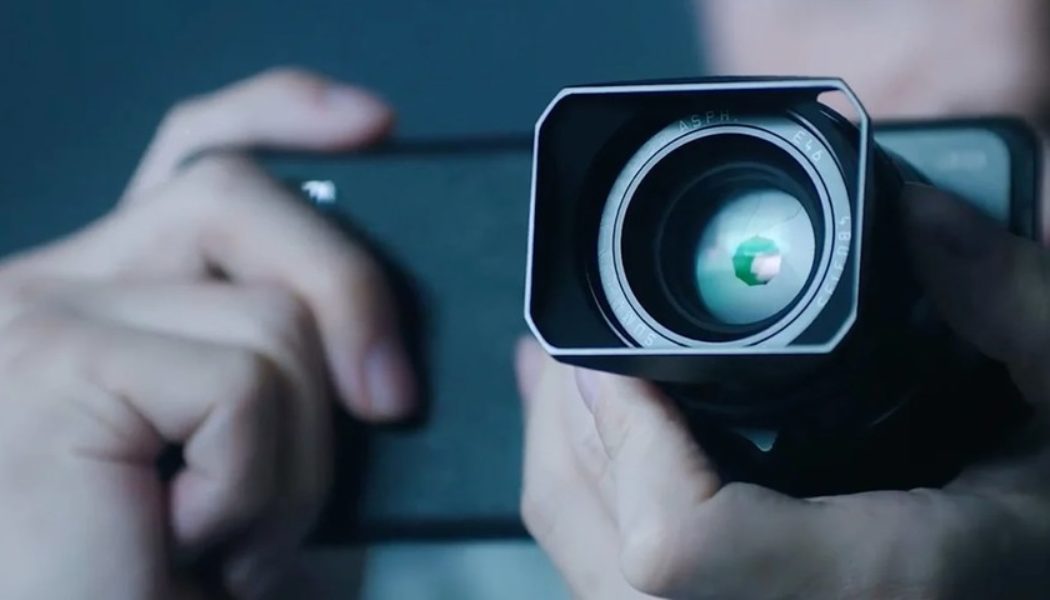 Xiaomi’s New Concept Phone Can Be Equipped With Any Leica M Lens