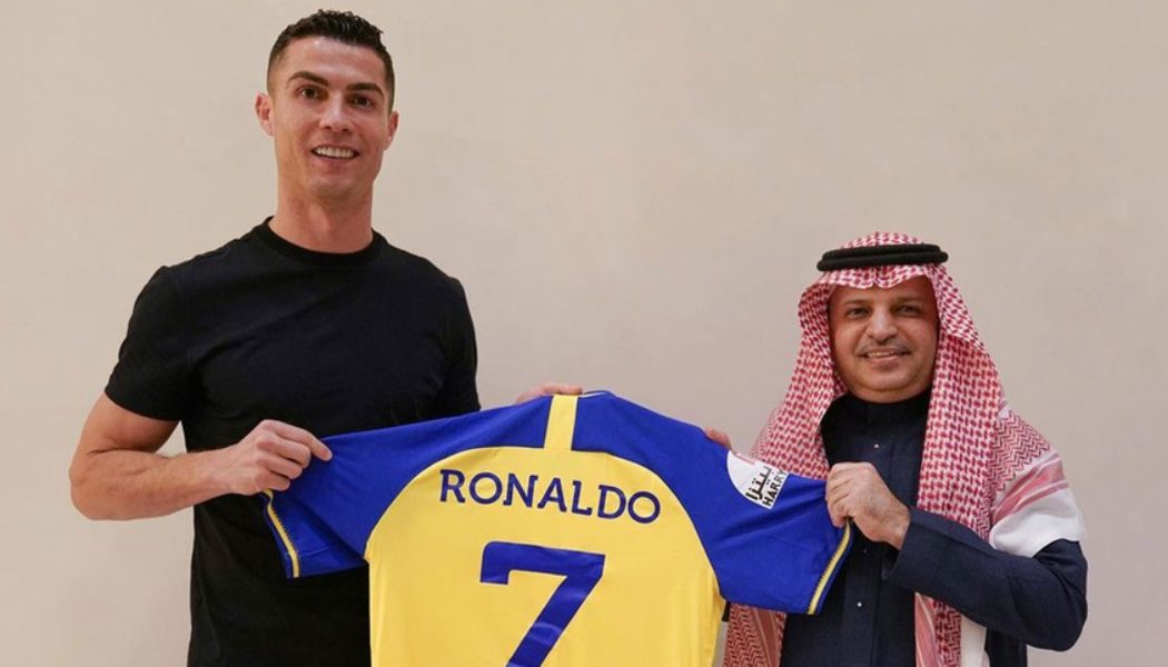 Cristiano Ronaldo Signs With Saudi Arabian Club Al-Nassr