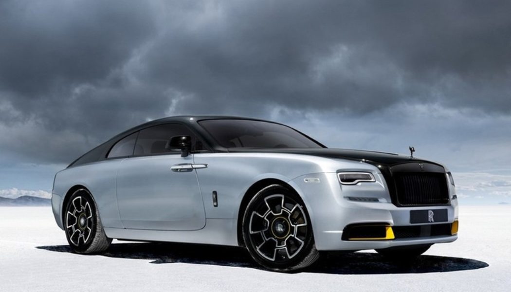 Cristiano Ronaldo Was Gifted a Rolls-Royce Dawn for Christmas