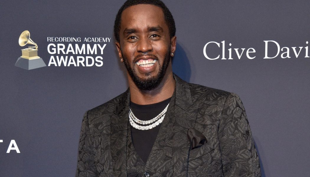 Diddy Shares Adorable First Glimpse at Newborn Daughter: ‘Baby Love’