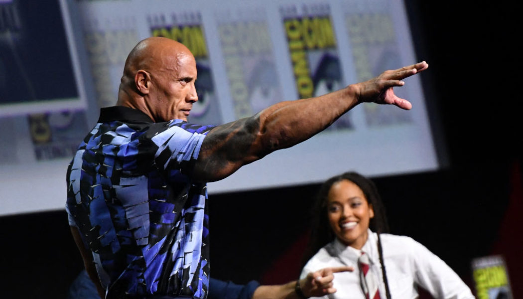 Joe Rogan Believes Dwayne “The Rock” Johnson Uses Steroids & Should “Come Clean”