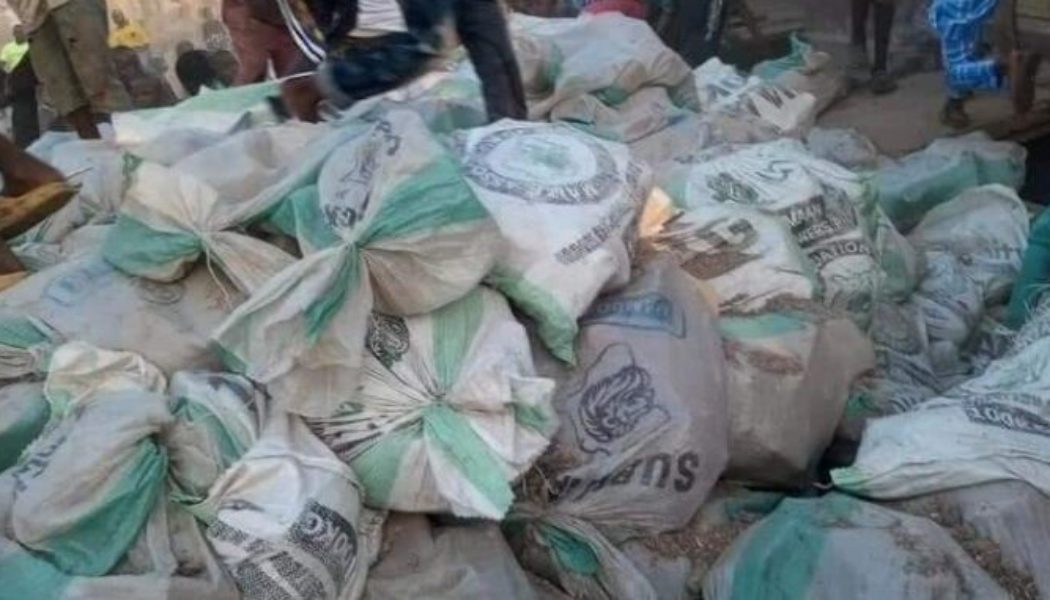 PHOTOS: Rotten bundles of naira notes dump by river side in Benue