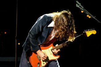 Red Hot Chili Peppers’ John Frusciante Announces New Electronic Double-Album