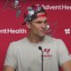 Tom Brady gives sarcastic response to Jalen Hurts stats at press conference