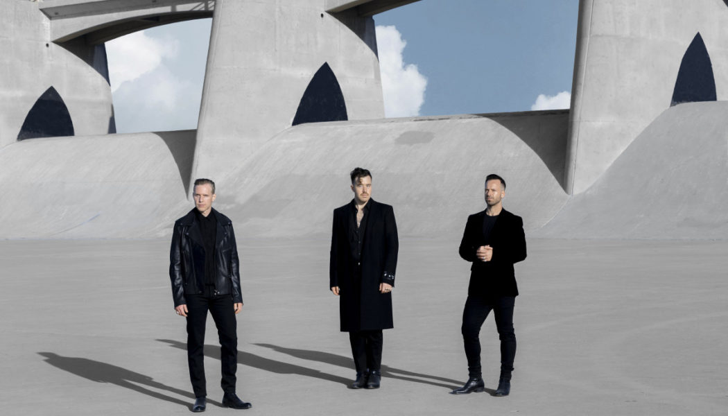 Watch RÜFÜS DU SOL Perform Grammy-Nominated Song “On My Knees” Live at the Gorge