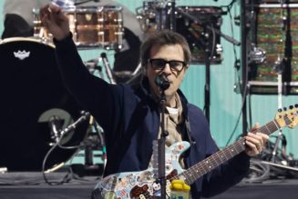 Weezer Share New Song “I Want a Dog”: Listen