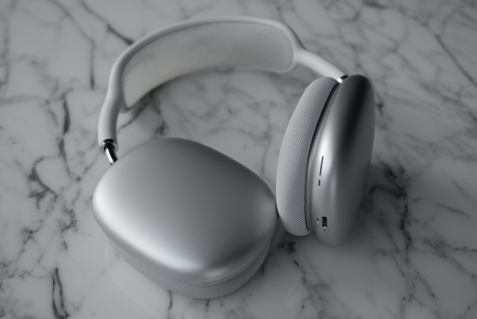 The Best Premium Wireless Headphones Available To Buy Now