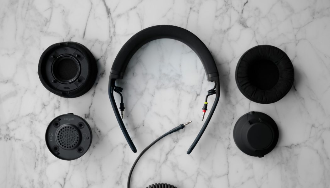 6 of the Best Premium Wireless Headphones Available Now