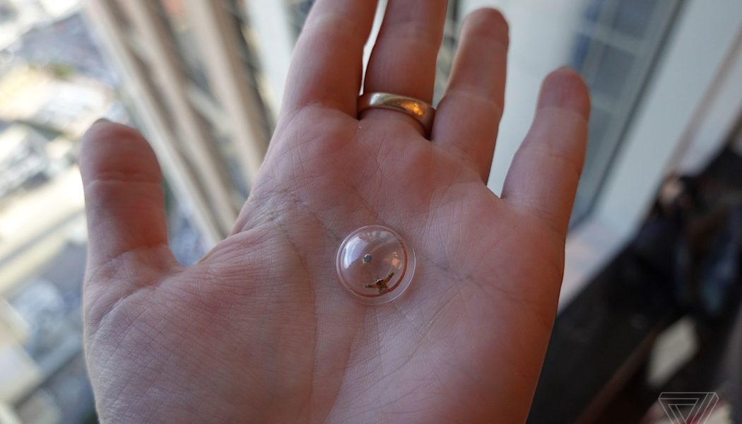 Another company has stopped working on smart contact lenses