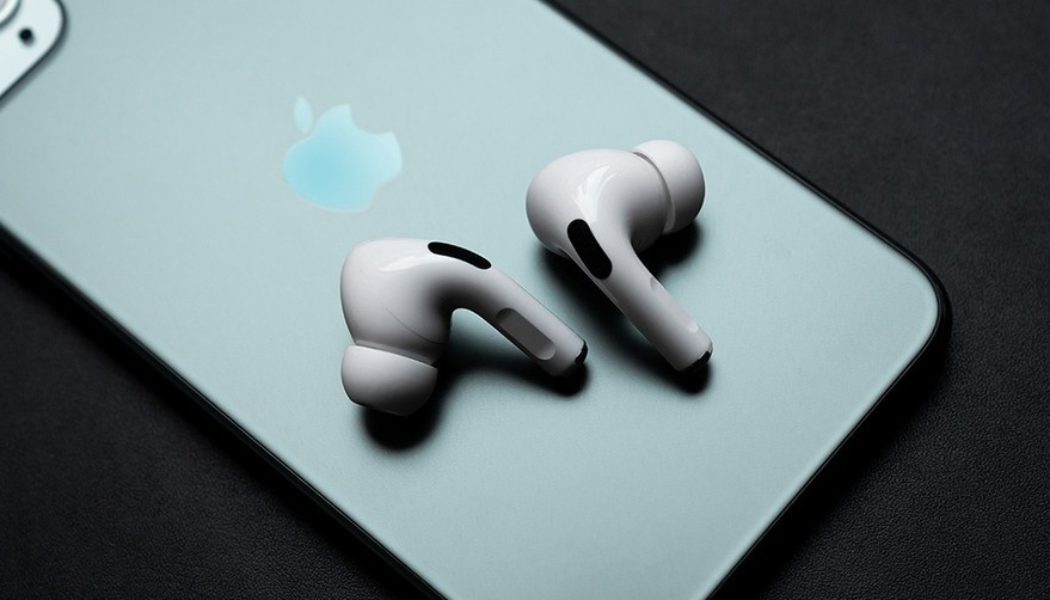 Apple is Rumored to Introduce New Affordable AirPods Model