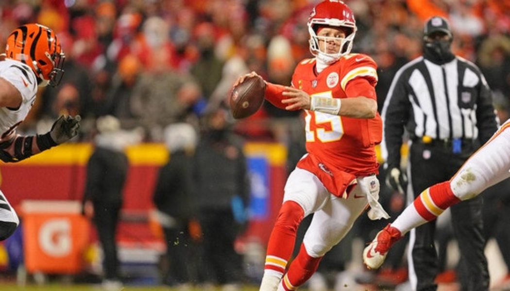 Chiefs' do-over play in 4th quarter of AFC Championship enrages NFL fans - Fox News