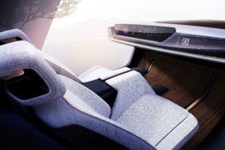 Chrysler’s cockpit concept is a preview of our screen-packed, button-less future