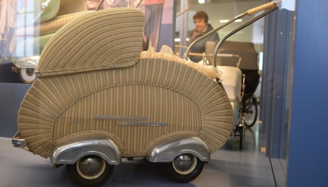 Kinderwagen als Lifestyle – Museum zeigt Trends