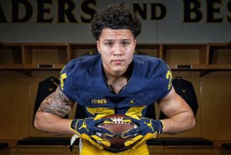 Michigan’s Heisman Hopeful RB Blake Corum to Return Next Season