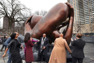 MLK & Coretta Scott King Monument Brings Everyone Together For An Epic Roasting Session