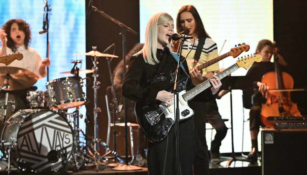 Watch Alvvays Perform “Belinda Says” on Fallon