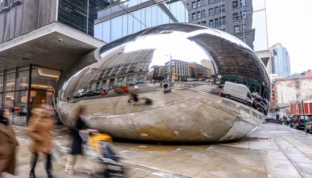 Anish Kapoor's 'Bean' Touches Down in New York City