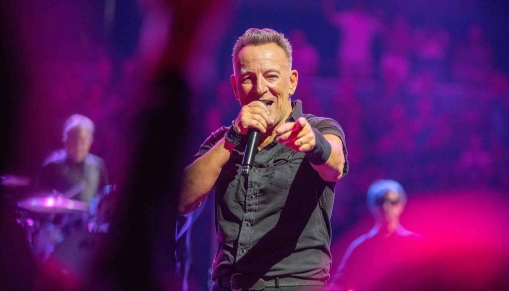 Bruce Springsteen Plays Pared Down Dallas Show as COVID Knocks Out Multiple E Street Band Members