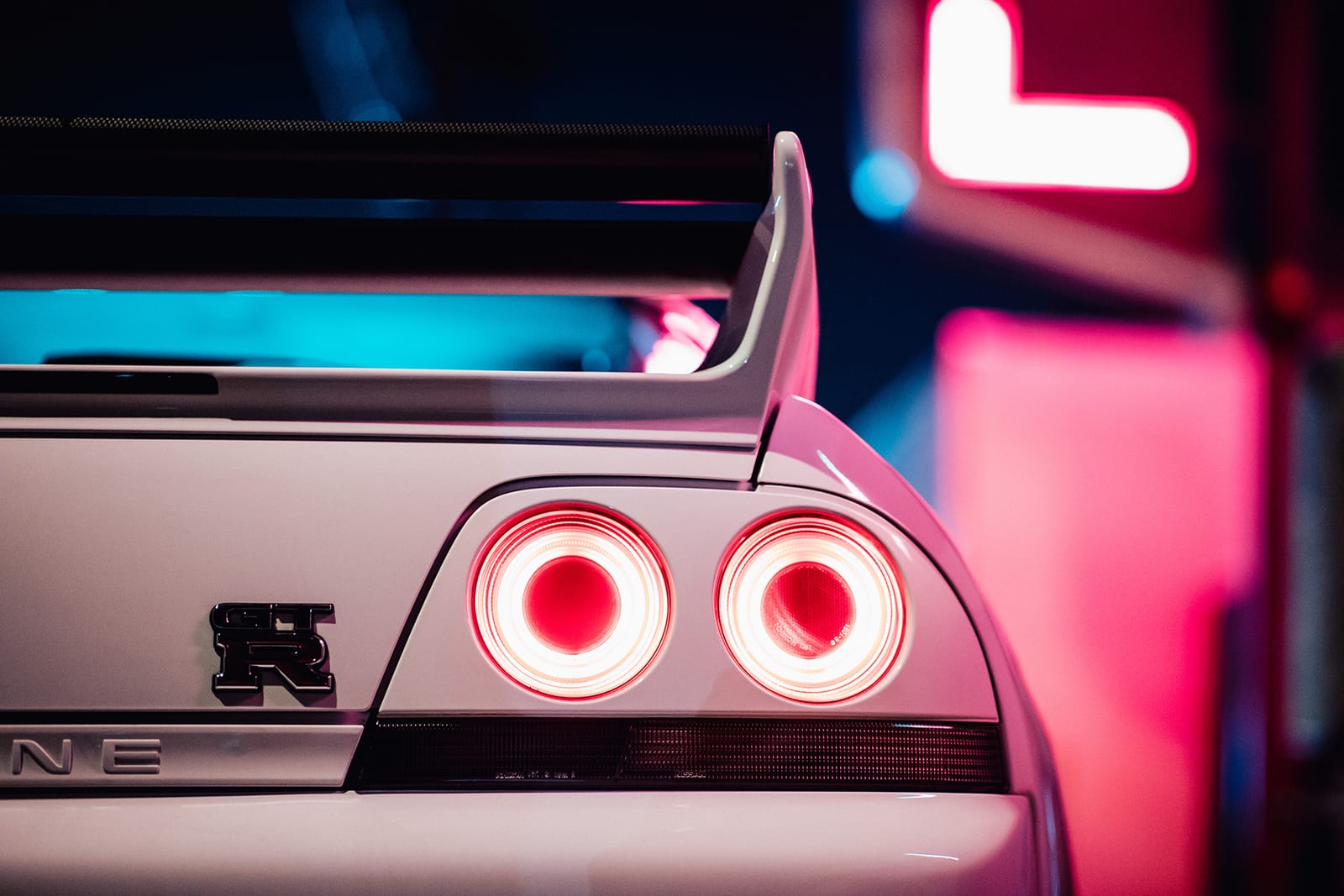 Carter Jung of Race Service and His Skyline GT-R R33 drivers hypebeast car club jdm