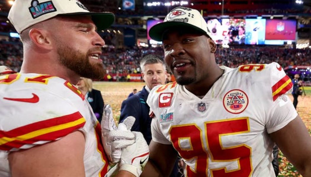 Chiefs star Chris Jones' interaction with Roger Goodell raises eyebrows during Super Bowl celebration - Fox News