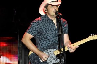 Country music icon Brad Paisley releases new song 'Same Here' featuring Ukraine President Zelenskyy - Fox News