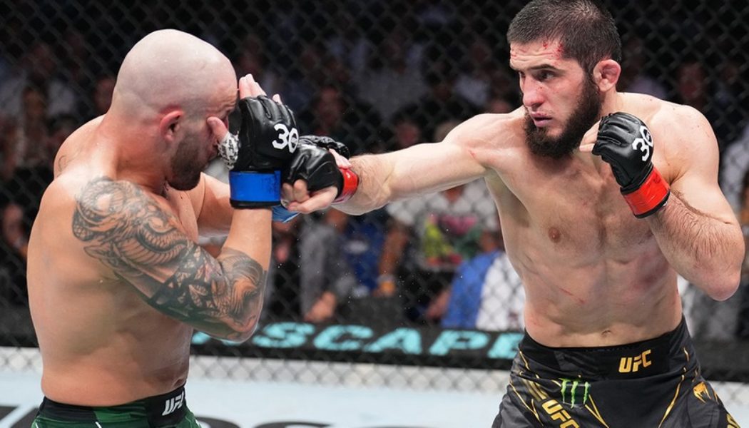 Islam Makhachev Bests Alex Volkanovski in UFC 284 Lightweight Title Bout