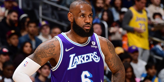 LeBron James, #6 of the Los Angeles Lakers, looks on during the game against the New Orleans Pelicans on April 1, 2022 at Crypto.Com Arena in Los Angeles.