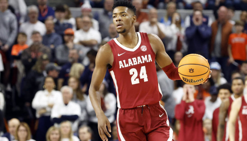 Police say Alabama star Brandon Miller delivered gun to former teammate Darius Miles before shooting - Yahoo Sports