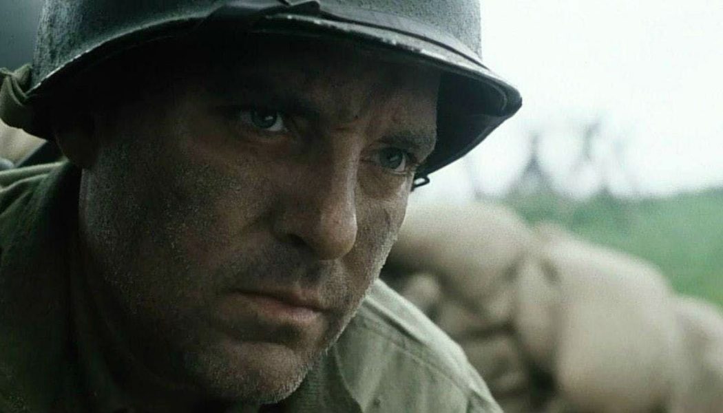 Tom Sizemore Fighting for Life After Suffering Brain Aneurysm