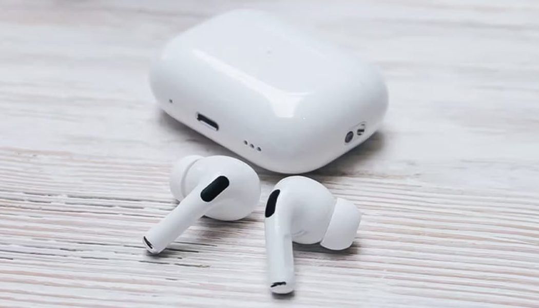 Apple Rumored to Release AirPods Pro 2 With USB-C Charging Port