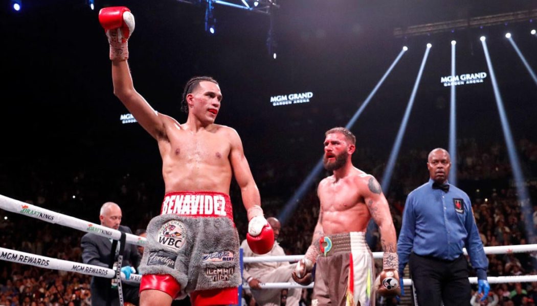 David Benavidez vs. Caleb Plant fight results, highlights: 'Mexican Monster' brutalizes foe in decision win - CBS Sports