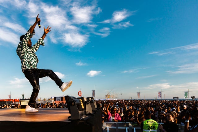 

<p>Afro Nation Festival </p>
<p>” height=”4382″ width=”6573″ srcset=”https://www.wazupnaija.com/wp-content/uploads/2023/03/how-african-music-from-burna-boy-to-tems-has-conquered-the-evening-standard-3.jpg 320w, https://www.wazupnaija.com/wp-content/uploads/2023/03/how-african-music-from-burna-boy-to-tems-has-conquered-the-evening-standard-1.jpg 640w” layout=”responsive” class=”i-amphtml-layout-responsive i-amphtml-layout-size-defined” i-amphtml-layout=”responsive”><i-amphtml-sizer slot=