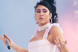 Kali Uchis Earns First 10 Album With 'Red Moon in Venus'