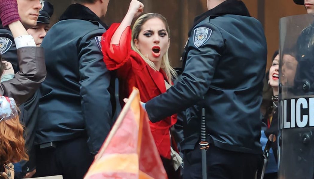 Lady Gaga Appears As Harley Quinn on 'Joker: Folie à Deux' Set