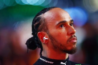 Lewis Hamilton speaks at black sports summit - BBC